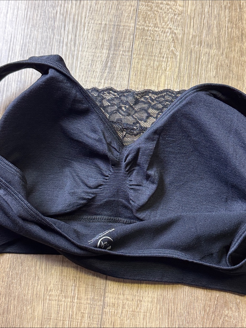 Wireless Lace V-Neck Bralette Bundle - Black & Beige - Picture 6 of 11